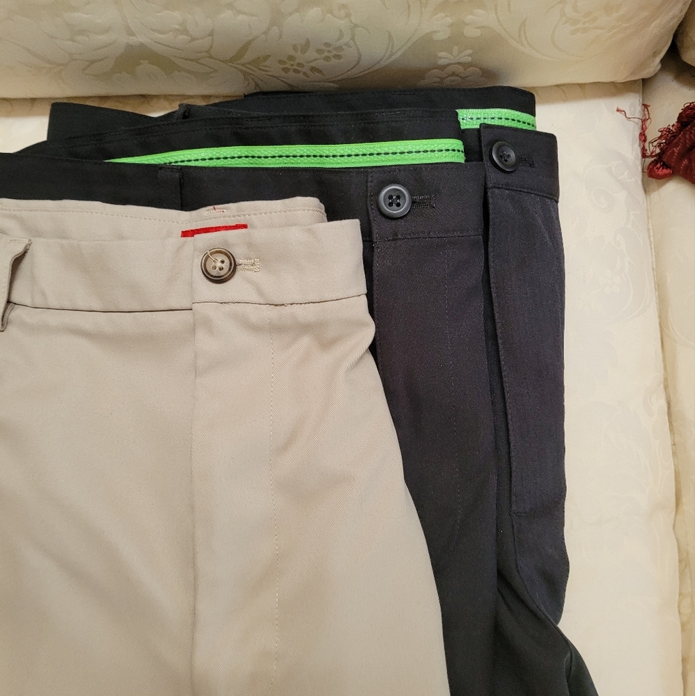 Bundle of 4 pair Like New Men's Golf Shorts
